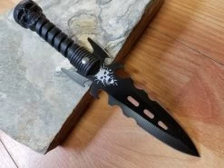 Renegade Tactical Set Of 6 Skull Throwers Black 4.25" With Blade Leg Or Arm Sheath - 125 11 Renegade Tactical Set Of 6 Skull Throwers Black 4.25" With Blade Leg Or Arm Sheath - 125 -Knives = the best. 125a