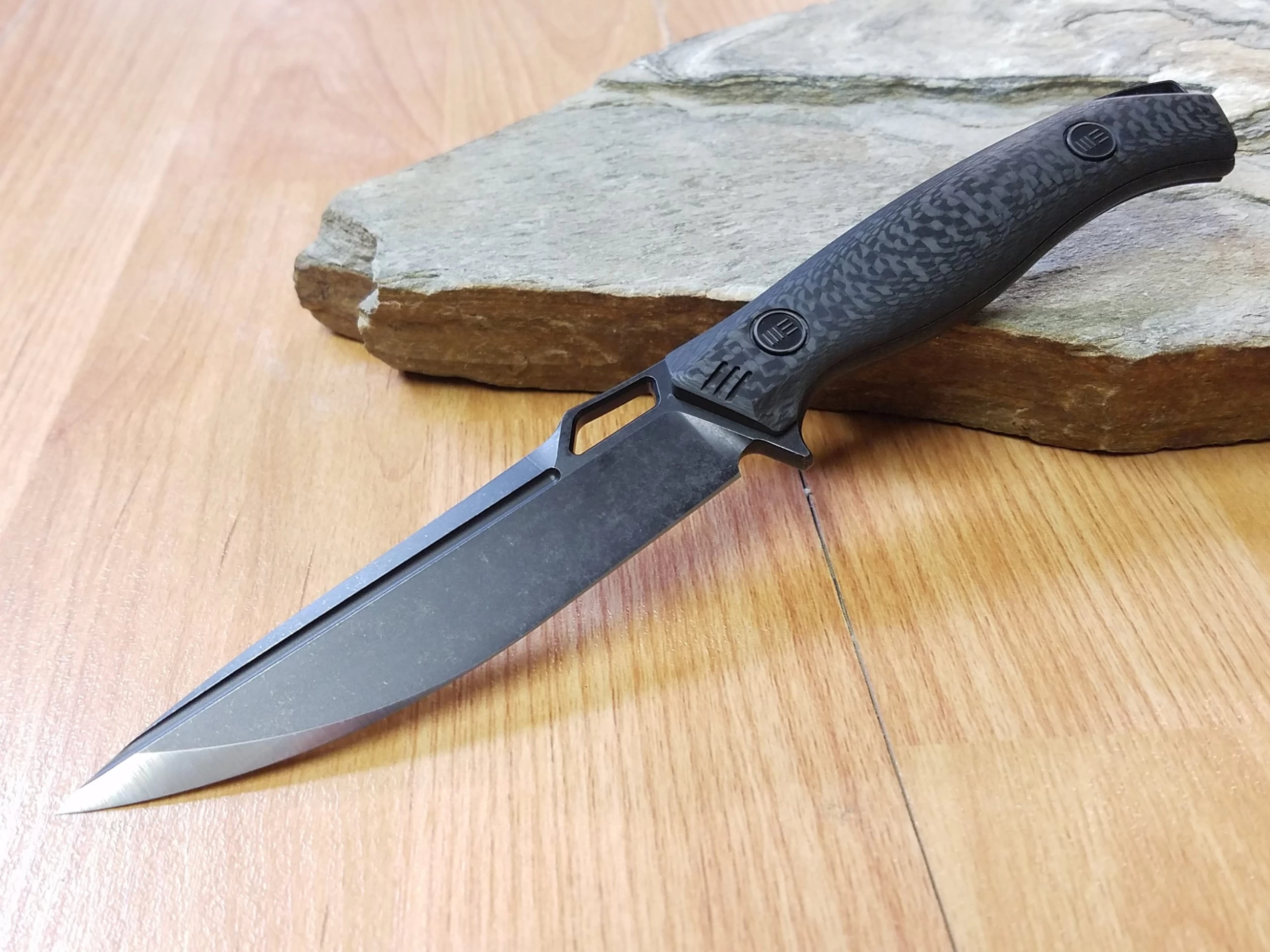 WE KNIFE 8" Fixed Black Carbon Fiber Hunting Knife Plain S35VN With Kydex Sheath - 607a 3 WE KNIFE 8" Fixed Black Carbon Fiber Hunting Knife Plain S35VN With Kydex Sheath - 607a