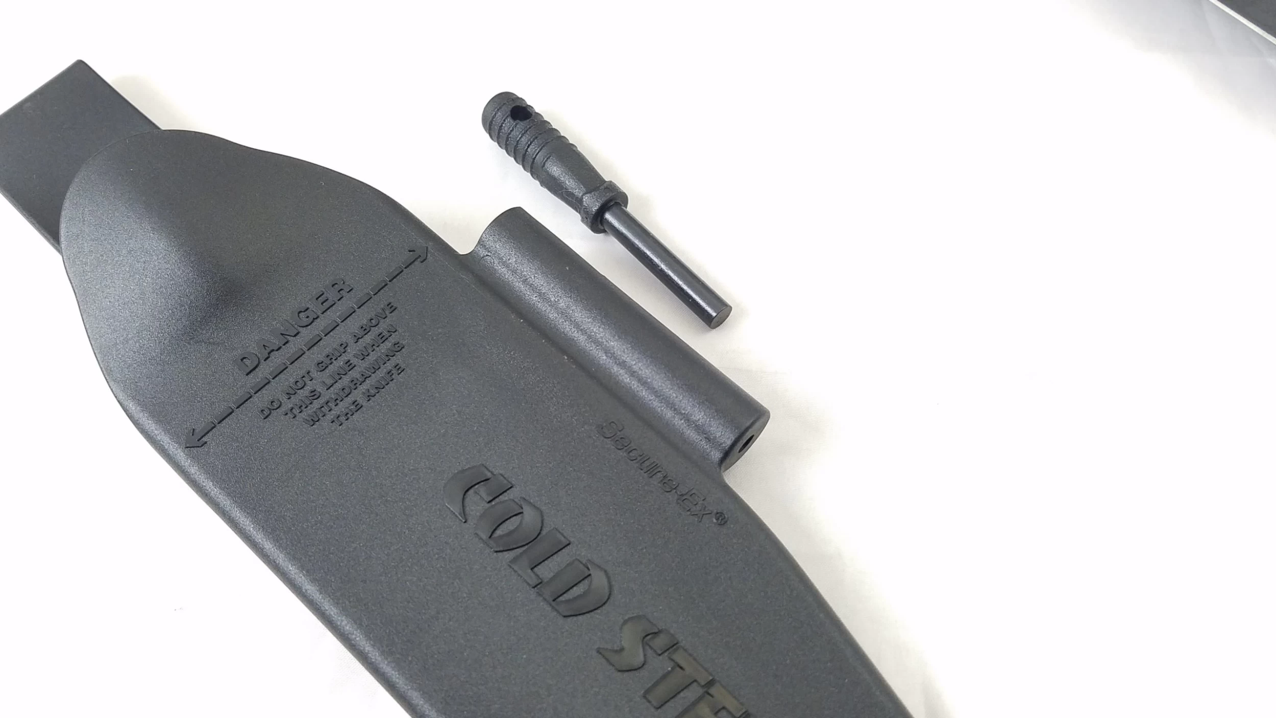 Cold Steel Bowie Bushman 12" Fixed Blade Knife + Sheath & Fire Starter 95BBUSK 7 Cold Steel Bowie Bushman 12" Fixed Blade Knife + Sheath & Fire Starter 95BBUSK - Image 5