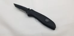 Smith & Wesson Linerlock A/O Black Aluminum Folding 8Cr13 Pocket Knife 1084305 -Knives = the best. SW1084305 add 03