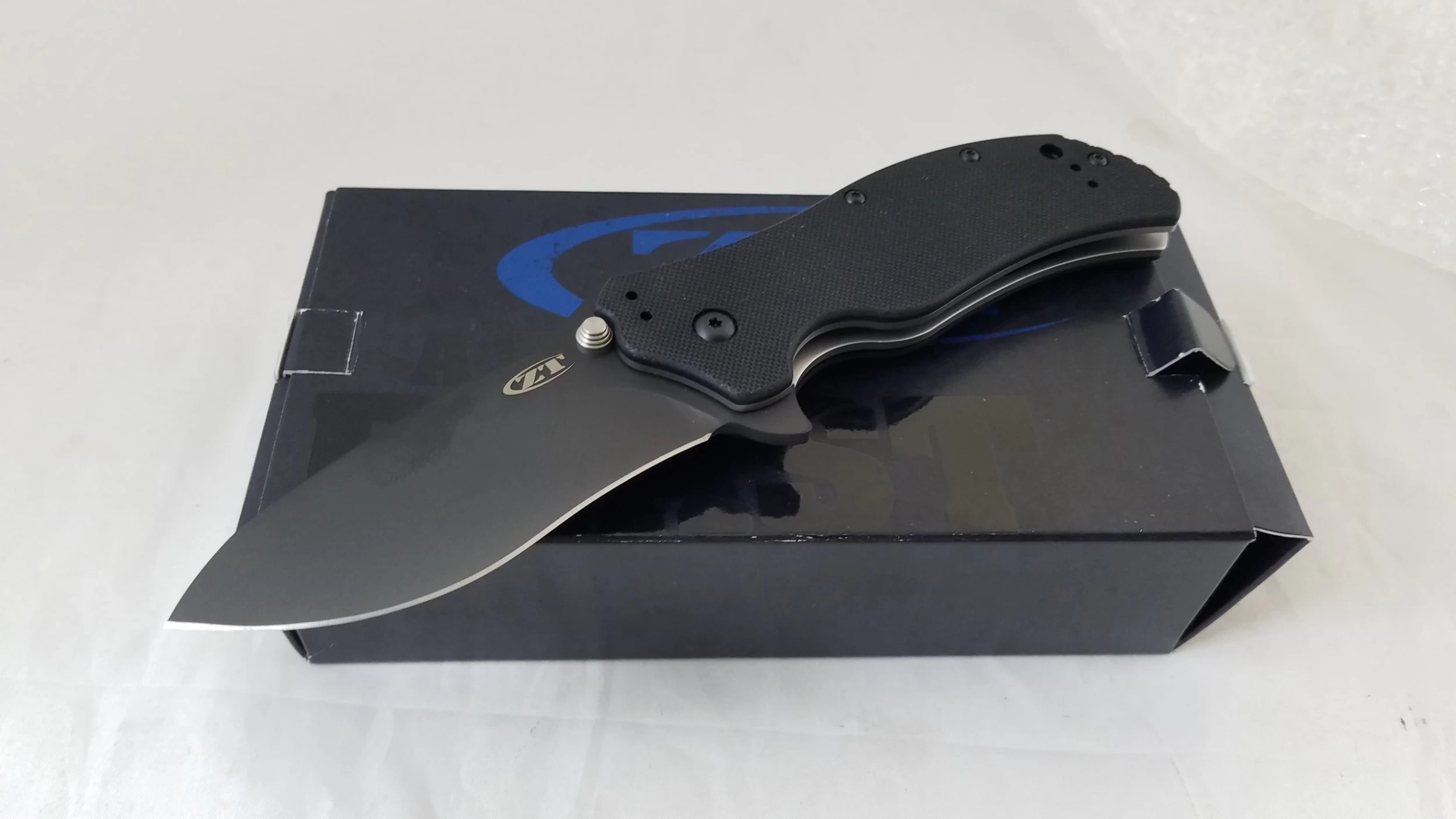 Zero Tolerance ZT0350 Black Folding Knife With A/O S30V 4 Zero Tolerance ZT0350 Black Folding Knife With A/O S30V - Image 2