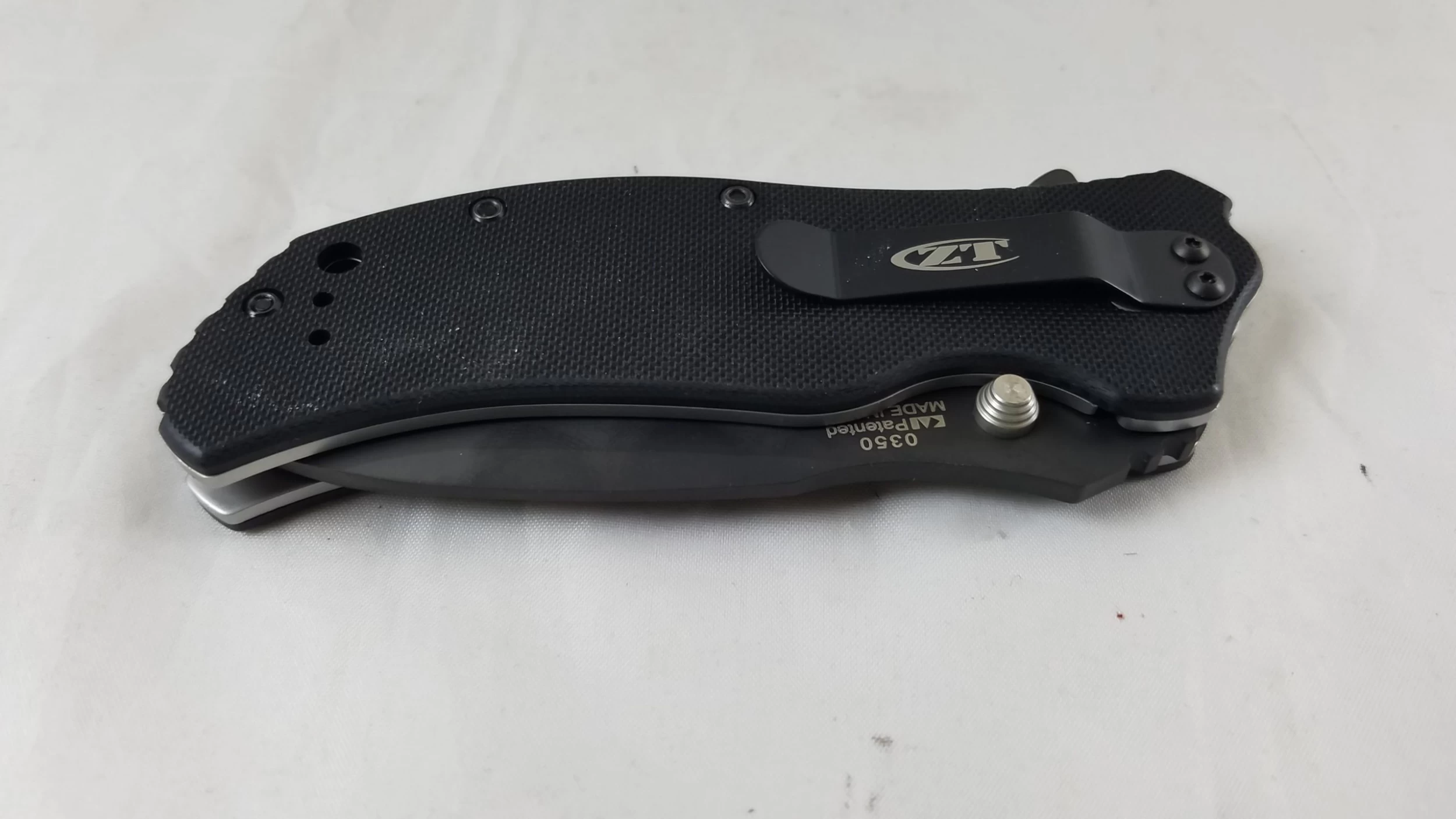 Zero Tolerance ZT0350 Black Folding Knife With A/O S30V 9 Zero Tolerance ZT0350 Black Folding Knife With A/O S30V - Image 7